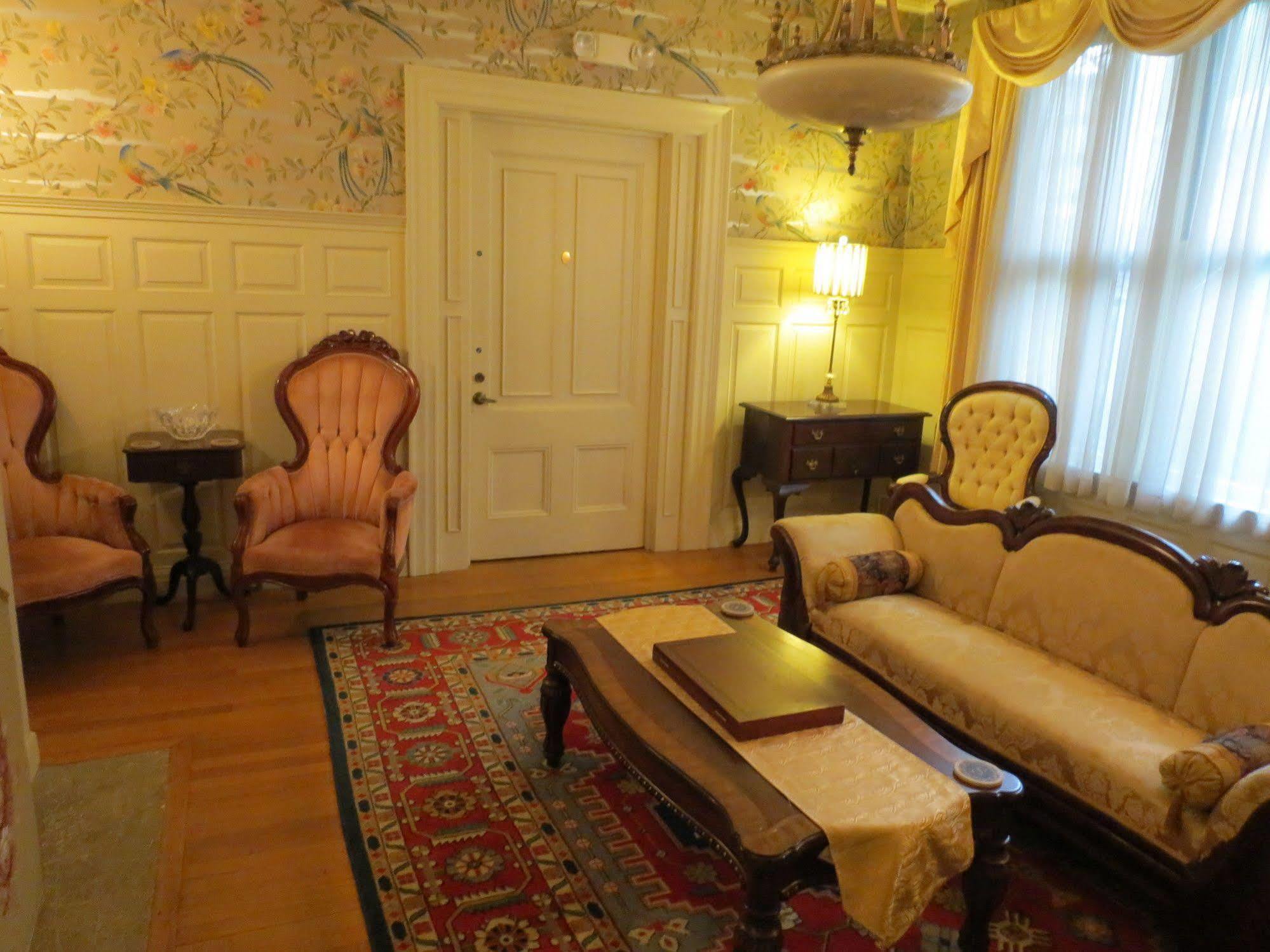 Silver Fountain Inn Довер Екстер'єр фото